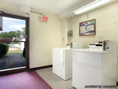 Days Inn By Wyndham Berlin Meriden Ανέσεις φωτογραφία